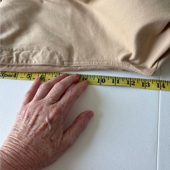 NYDJ Relaxed Trouser Fray Hem Size 18 Tan Lift Tuck Technology NWT Nautical - Picture 15 of 16